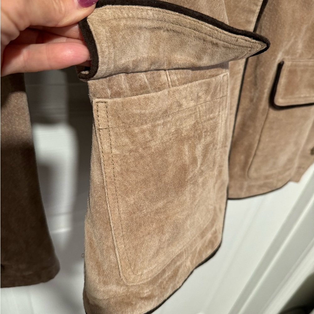 Maxima Women’s Suede Tan Jacket Size Small Tailored Fit 3 button closure - Picture 5 of 9